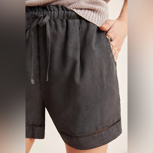 ANTHROPOLOGIE Cloth & Stone Rimini Shorts‎ - Picture 3 of 11
